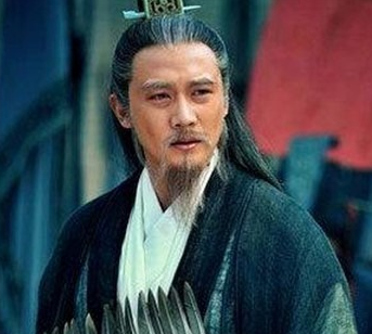 三顾茅庐:刘备对诸葛亮的诚挚邀请