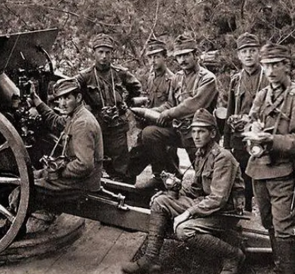 一战奥匈帝国弱不弱：军事实力与战略分析