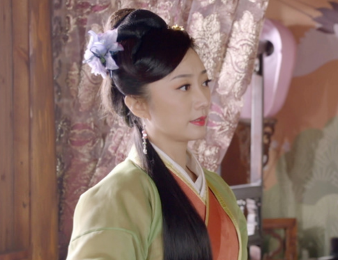 王翠翘：一位坚韧不屈的女性形象