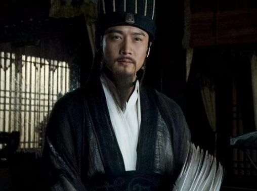 陈寿与诸葛亮：历史评价与个人恩怨辨析