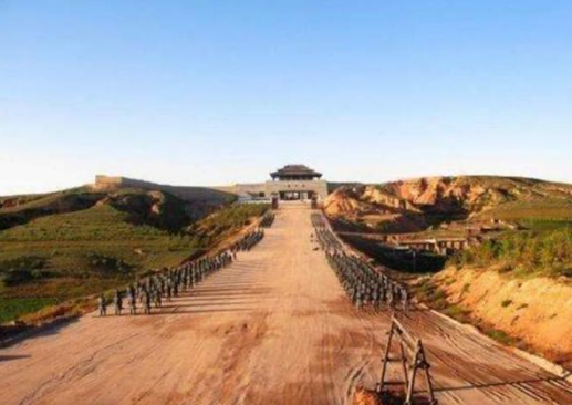 秦朝的驰道与直道：古代交通脉络的探索