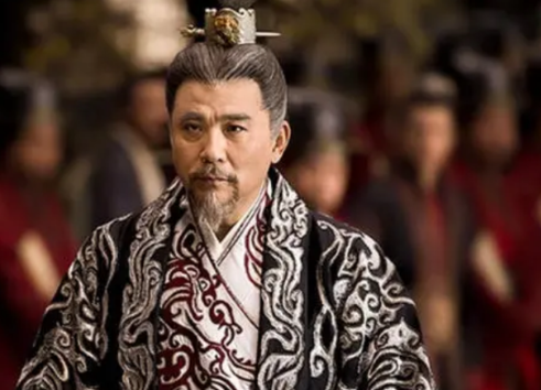 陈霸先：从村官到皇帝的传奇人生