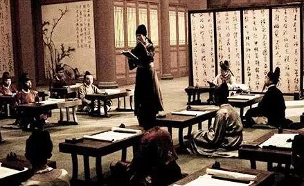 太学与现代大学的比较分析