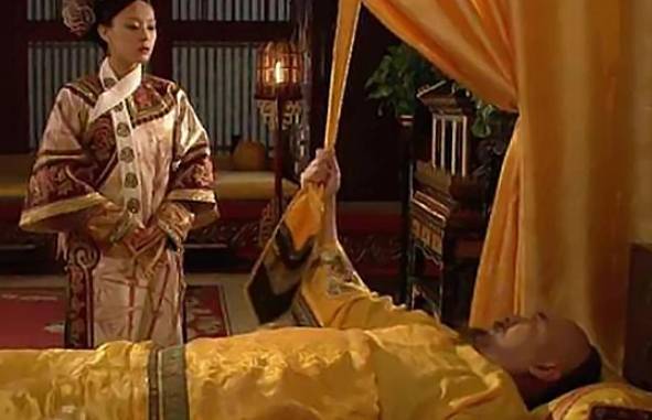 甄嬛传中的隐秘信号：皇上临终前的黄色帘子之谜