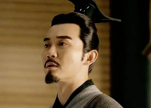 曹丕：政治与文学的交织