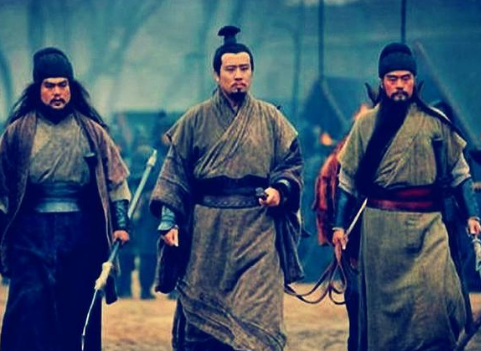 关羽、张飞、赵云：三国中的英勇三杰与刘备的公正评价