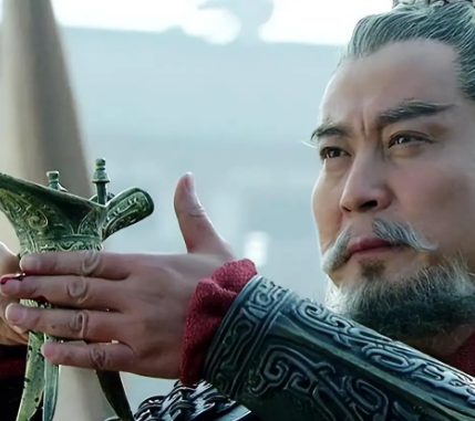 正史上的袁绍：一个复杂而多面的人物