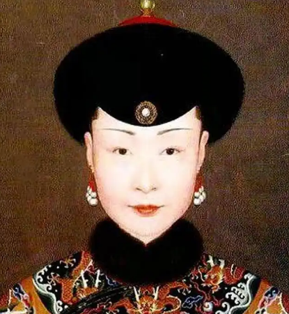 乾隆与继后那拉氏：一场始于爱情幻灭的皇权悲剧