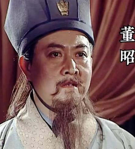 智略与权谋的博弈：董昭是否堪称曹魏顶级谋士？