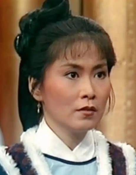 包惜弱与李萍：乱世浮沉中的永别与对照