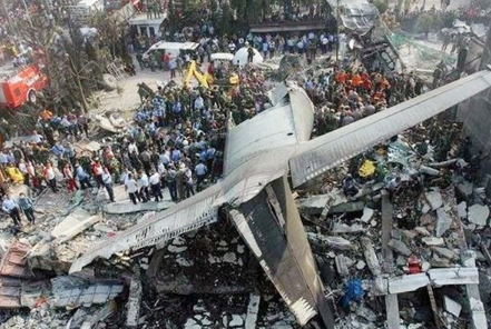 洛克比空难：跨越三十余年的真相迷雾