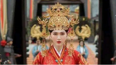 耶律阮双后并立：权力博弈下的婚姻困局