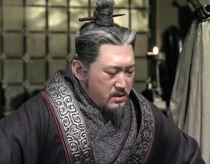魏冉与芈戎的结局：从楚国外戚到秦廷弃子的权力沉浮