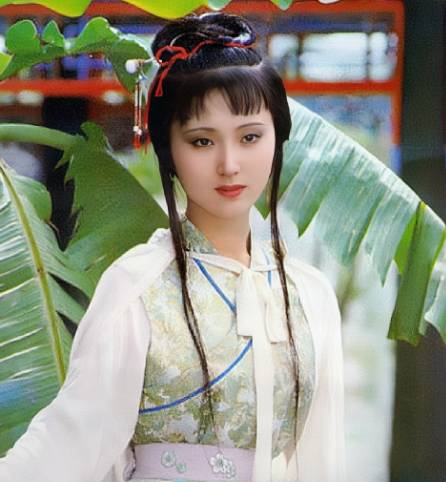 贾雨村为何成为林黛玉的老师：一场利益与才学的交织