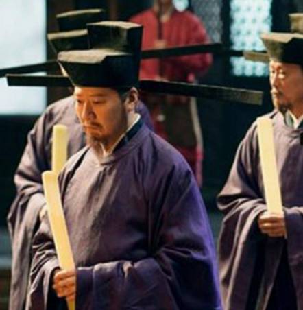 古代参政：从临时职衔到权力制衡的关键角色