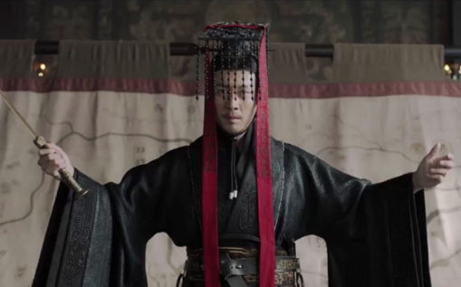 为什么秦始皇22岁才行冠礼