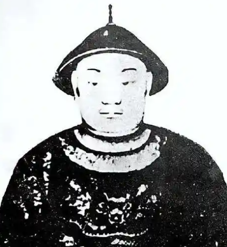 靖海侯施琅：超品侯爵的荣耀与家国担当