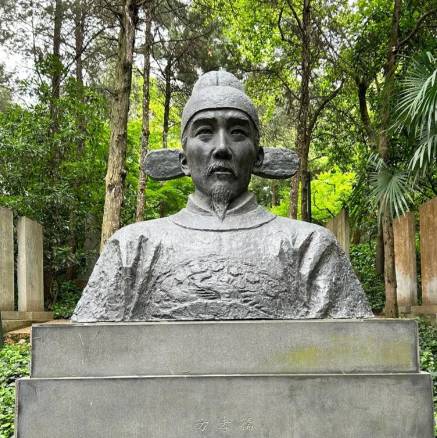 方孝孺十族之殇：873条生命背后的忠节与暴政