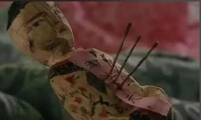 巫蛊之术扎小人：一场跨越千年的心理迷局与科学审视
