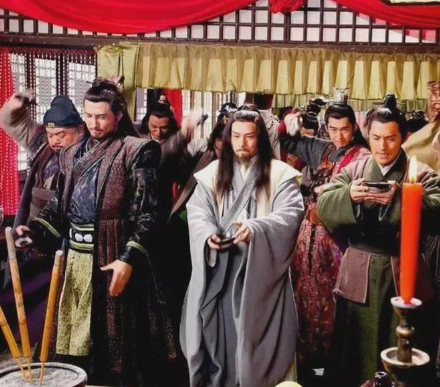 瓦岗结义谁是老大：历史与文学交织下的英雄群像