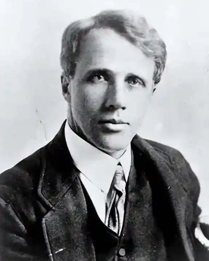 罗伯特·弗罗斯特：用自然意象镌刻人生哲思的诗歌巨匠