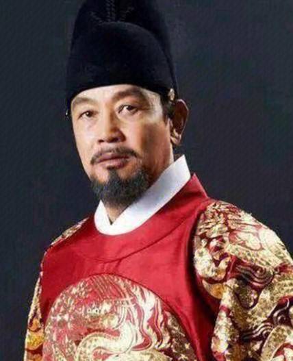 李芳远为何选择李裪：权力传承中的理性抉择与历史必然