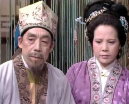 邢夫人的丈夫：贾赦——荣国府长房的复杂缩影