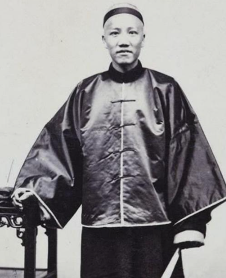 姜镶反清：乱世中的挣扎与抉择