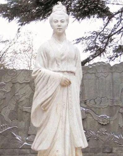 明德马皇后：历史长河中的贤德典范