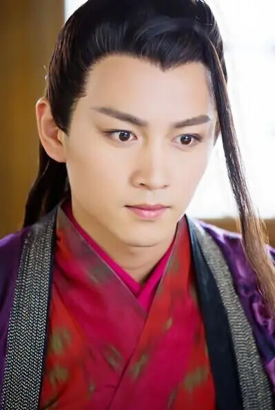 林远图与林平之：隔世血缘中的命运交织