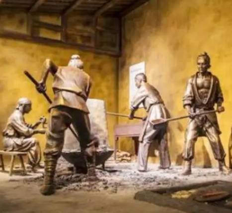 盐铁官营：汉武帝时期的经济集权与财政革命