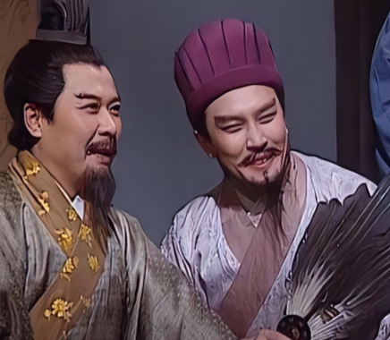 诸葛亮：刘备麾下的战略支柱与政权奠基者