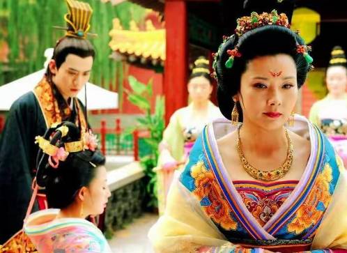 武则天侄孙女的悲剧：武惠妃为何从宠妃沦为政治牺牲品？