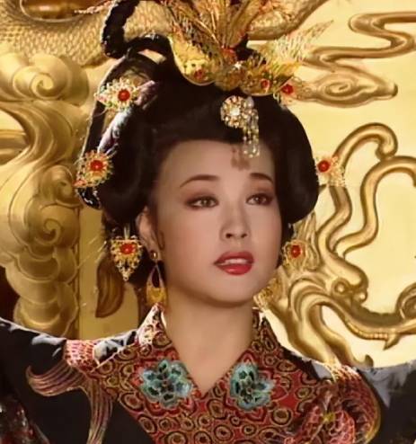 武则天胜出王皇后：权力博弈中的情感与智慧密码