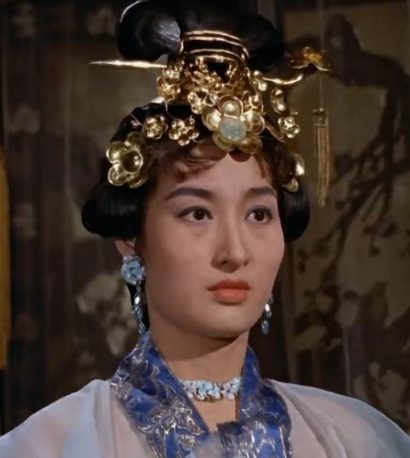 风尘中的傲骨：李香君的出身与她和侯方域的传奇之恋