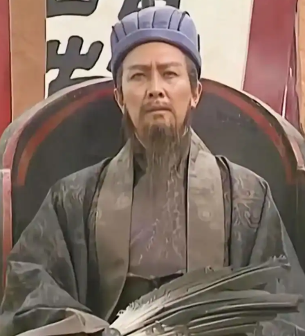 血溅军帐：张苞之死为何成为诸葛亮北伐理想的致命重创？