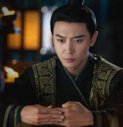 暴君标签下的复杂灵魂：宇文赟的双重面相与历史评价困境