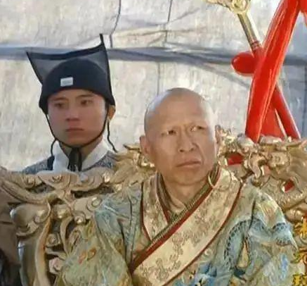 权谋漩涡中的血色抉择：陈友谅弑倪文俊的三重逻辑