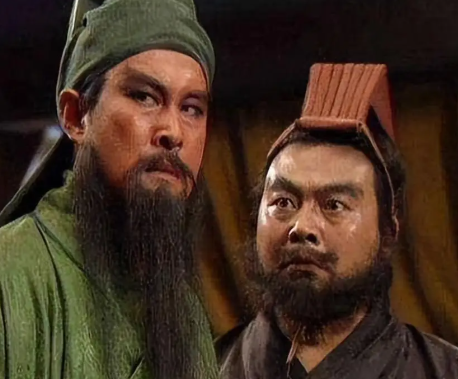 市井屠贩到沙场虎将：关羽张飞如何以凡躯铸就名将传奇