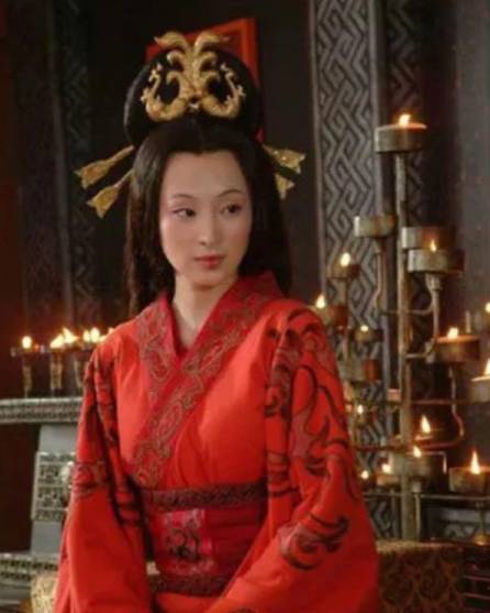 巫蛊血色中的帝王悔意：汉武帝与卫子夫的终局之思