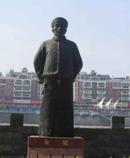 朱轼：三朝帝师的传奇人生与清廉佳话