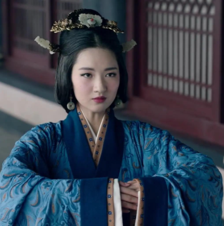 权谋与算计：曹操嫁女背后的深层逻辑