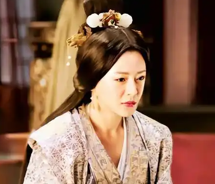 明悼毛皇后之死：一场权力、情感与猜忌交织的悲剧