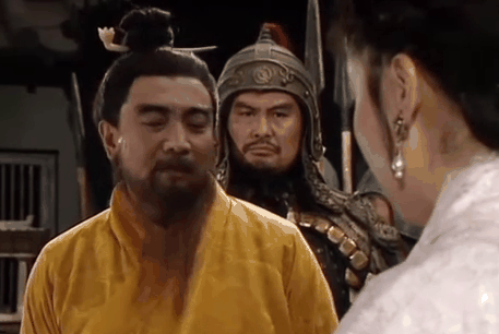 杀子之仇与战略棋局：曹操厚待张绣的深层逻辑