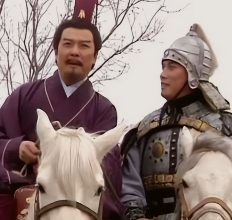 救援徐州：刘备借赵云背后的战略布局与情感纽带