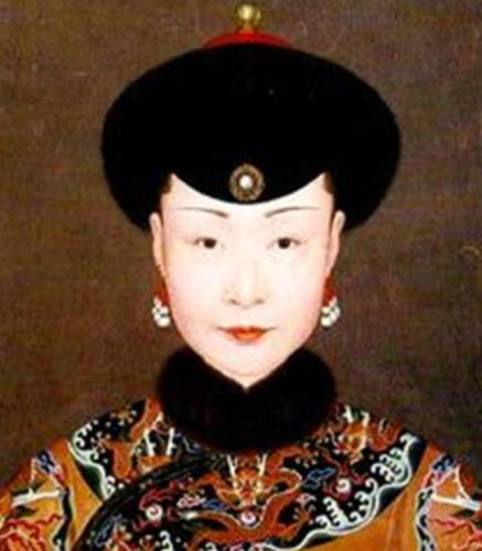 雍正与年妃合葬：是真爱铸就的历史遗章，还是陵墓未盗的幸运巧合？