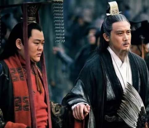 君臣如父子：刘禅与诸葛亮的权力共生与情感羁绊