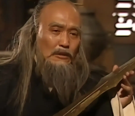 血海深仇：伍子胥掘墓鞭尸楚平王的悲壮复仇