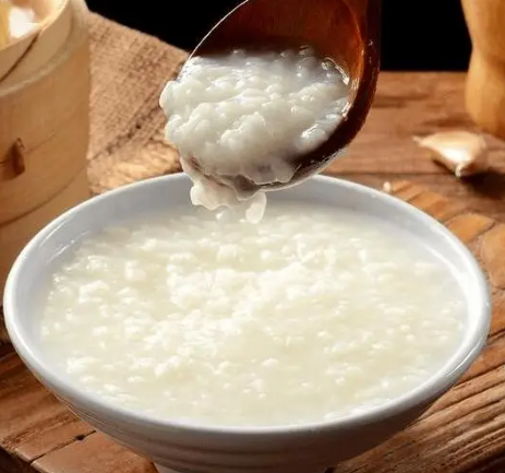 在古代拥有无限白粥与榨菜：一场跨越时空的生存革命