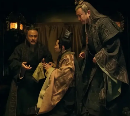 权力棋局中的致命抉择：李斯为何背弃女婿扶苏